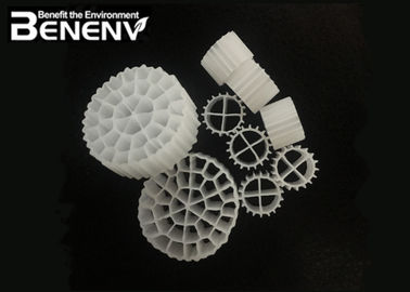Bio Ball K1 K3 Media Filter เครื่องปฏิกรณ์ชีวภาพแบบเคลื่อนย้ายได้ในการบำบัดน้ำเสียจากการเพาะเลี้ยงสัตว์น้ำ
