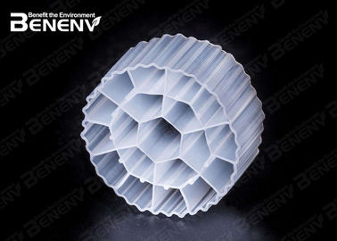 Nitrification Denitrification MBBR Biofilm Carrier 10 - 20 G / M2 ชีวมวล